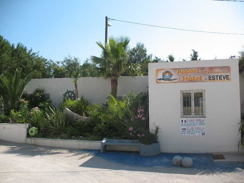 Residence Hoteliere Saint Esteve Ла Сиота Екстериор снимка